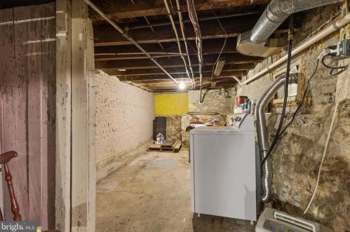 341 Ross St, Lancaster PA  17602-1943 exterior