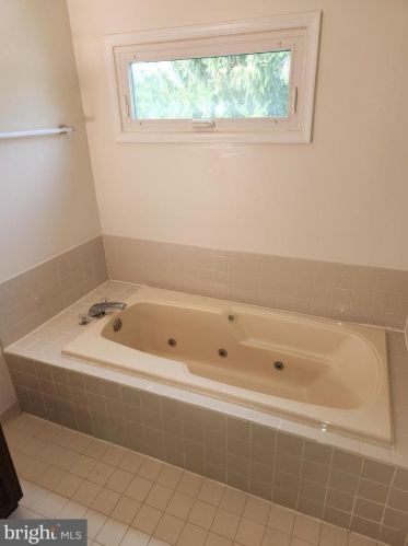 12420 Loft Ln, Silver Spring MD 20904-6603 exterior