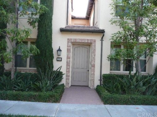 203 Kempton, Irvine, CA 92620-2154