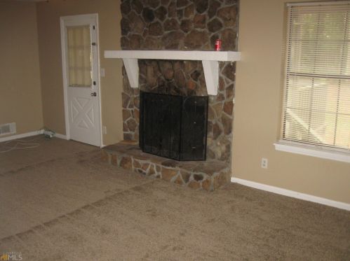 3943 Woodland Cir, Conyers, GA 30013-3056
