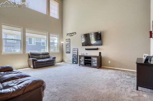 26840 Roxbury Pl, Denver CO  80016-7527 exterior