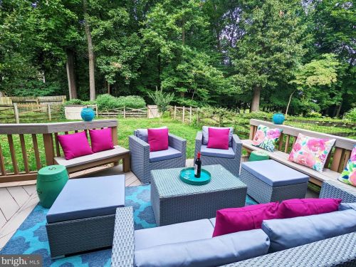 12914 Acorn Hollow Ln, Silver Spring MD  20906-3200 exterior