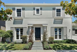 319 Robert Louis Stevenson Ave, Alameda, CA 94501-5469