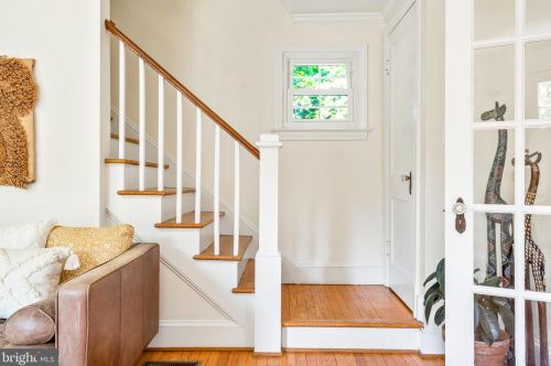 8018 Maple Ave, Silver Spring MD 20912-6317 exterior