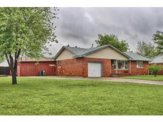 1423 Crawford Ave, Norman, OK 73069-8702