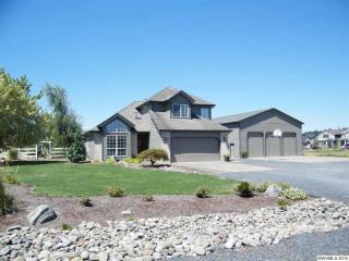 1920 Sunny Ln, Albany, OR 97321-1100