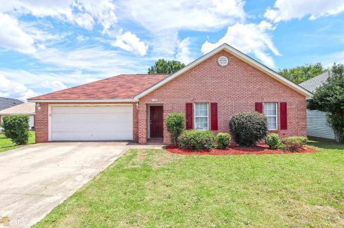 108 Emerald Ct, Warner Robins, GA 31093-7211