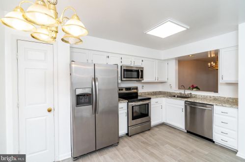 13482 Lock Loop, Woodbridge VA  22192-4448 exterior