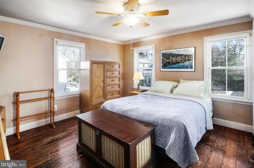 277 Lk, Haddonfield NJ 08033-1509 exterior