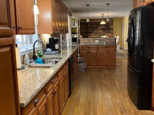 4939 Dogwood Hills Dr, Buford, GA 30518-4619