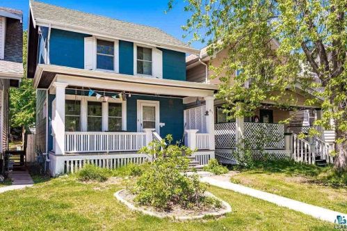 811 9th St, Duluth, MN 55805-1404