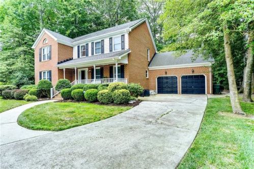 106 Clipper Creek Ct, Smithfield, VA 23430-5637