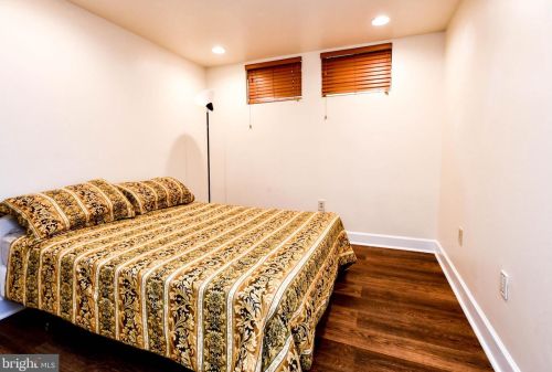 1909 Westchester Dr, Silver Spring MD 20902-3563 exterior