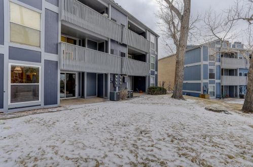 7354 Xenia Cir, Englewood, CO 80112-1930