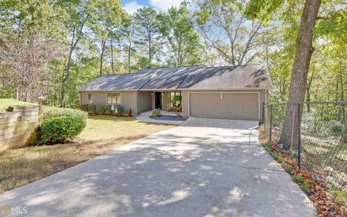 3411 Leisure Cir, Gainesville, GA 30506-3747