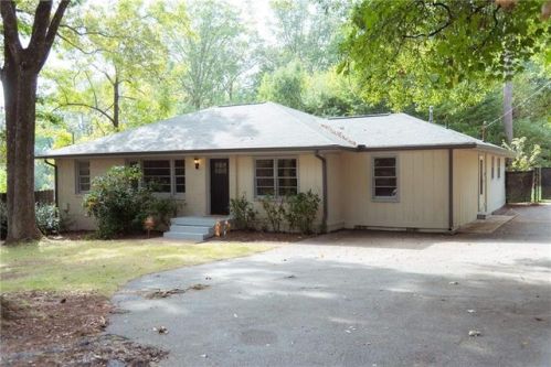 3706 Mcelroy Rd, Atlanta, GA 30340-2206