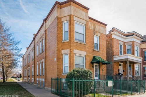 137 Leamington Ave, Chicago, IL 60644-3573
