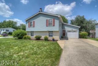 2302 Anchor Dr, Bloomington, IL 61704-2310