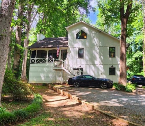 109 Toonigh Ct, Holly Springs, GA 30188-1775