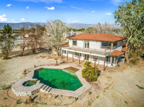 48755 Southview Pl, Indio, CA 92201-6731
