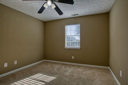 4072 Peachtree Farms Rd, Rex GA  30273-1380 exterior