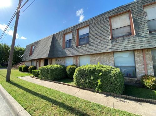 7450 Ruby Pl, Fort Worth, TX 76116-7065