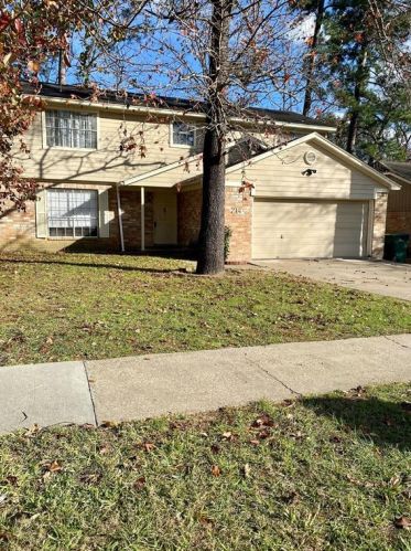 214 Oxford Dr, Conroe TX  77303-1812 exterior