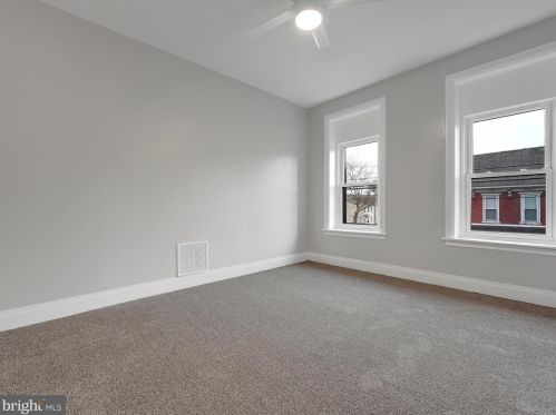 1105 Lehman St, Lebanon PA 17046-3875 exterior