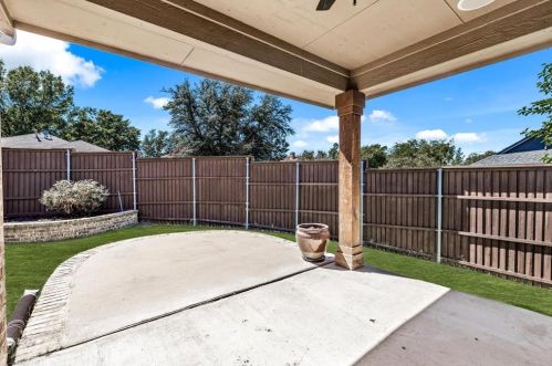 1508 Bluebonnet Way, Carrollton TX 75007-1216 exterior