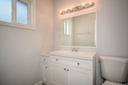 10440 Hole Ave, Riverside CA  92505-1620 exterior