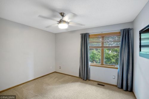 6512 137th St, Saint Paul MN  55124-4625 exterior