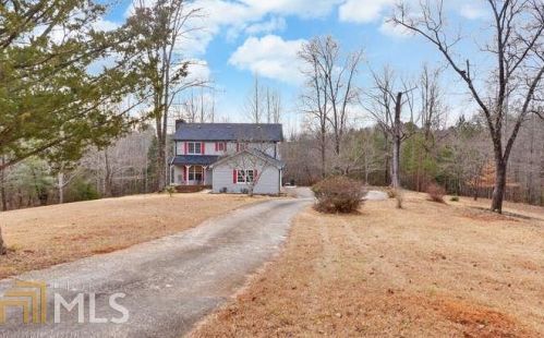 146 Cherokee Hills Ln, Toccoa, GA 30577-7209