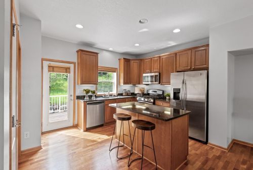 2150 Cedar Grove Trl, Saint Paul MN  55122-1543 exterior