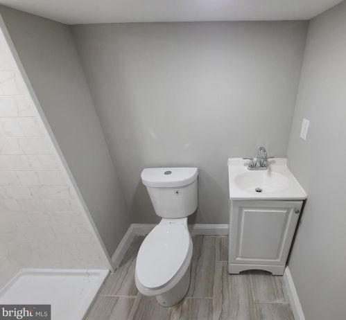 6445 17th St, Philadelphia PA  19126-3513 exterior