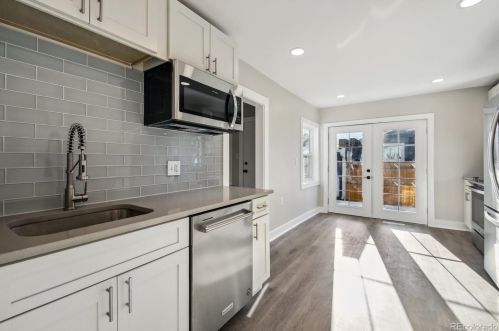 2886 Bannock St, Englewood CO 80110-1518 exterior