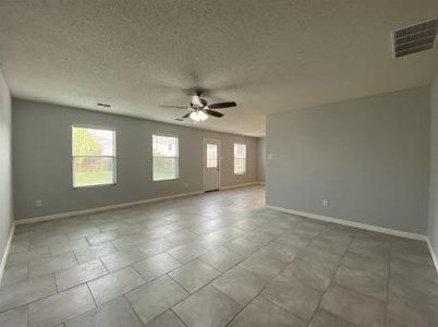 5000 Waterford Dr, Fort Worth TX  76179-4150 exterior