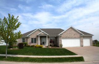 6309 Forest Rd, Davenport, IA 52807-3522