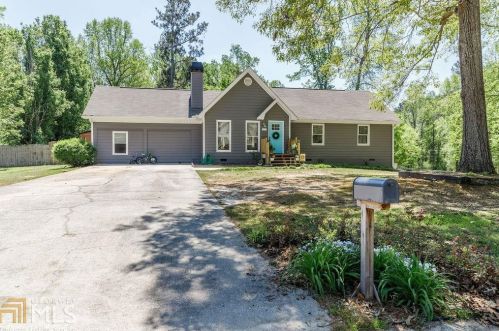 113 Towne Creek Dr, Villa Rica, GA 30180-3237