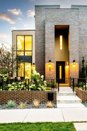 525 Columbine St, Denver CO  80206-4226 exterior