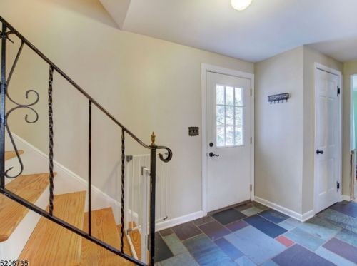 10 Long Ridge Rd, Dover NJ  07869-4564 exterior