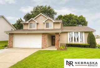 862 154th St, Omaha, NE 68154-1818