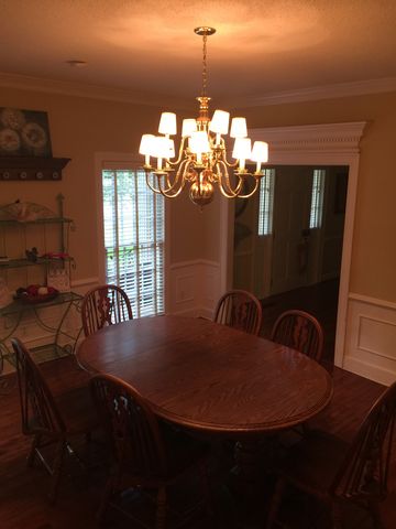 430 Forest Glen Dr, Albany, GA 31707-3010