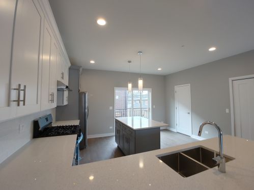 3610 Western Ave, Chicago, IL 60609-1023