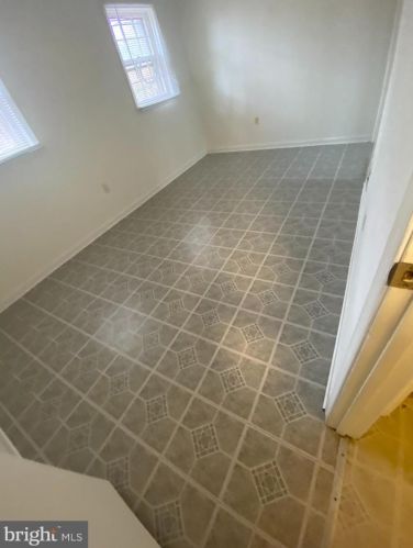 19107 Perry St, Triangle VA  22172-2118 exterior