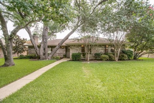 2420 Winterstone Dr, Plano TX  75023-7948 exterior