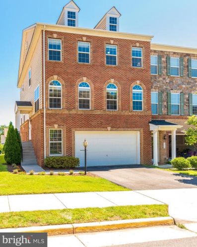 1754 Moultrie Ter, Leesburg, VA 20176-6573