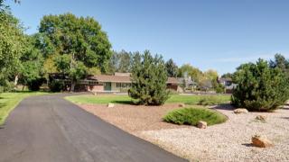 5101 Wagontrail Rd, Littleton, CO 80123-1574