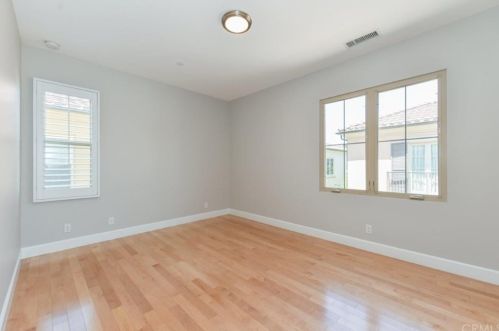 82 Cherry Tree, Irvine CA  92620-7301 exterior