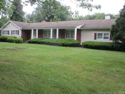 447 Wheeler Rd, Upper Stepney, CT 06468-3231