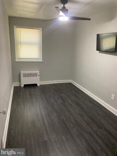 6306 10th St, Philadelphia PA 19133-1511 exterior